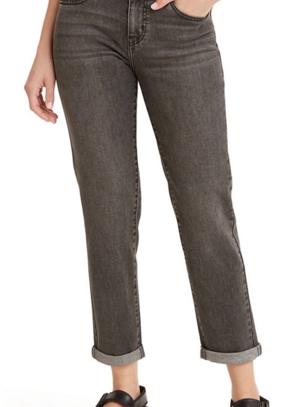 Levi's Women's Boyfriend Tapered-Leg Jeans in Night Is Young.